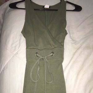 Venus tie front tank